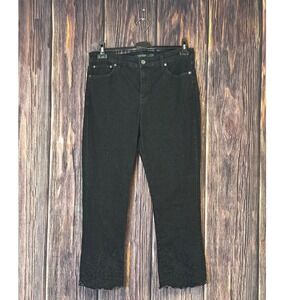 Lauren Ralph Lauren Jeans Womens 10 Black Floral Embroidered Cropped Scallop
